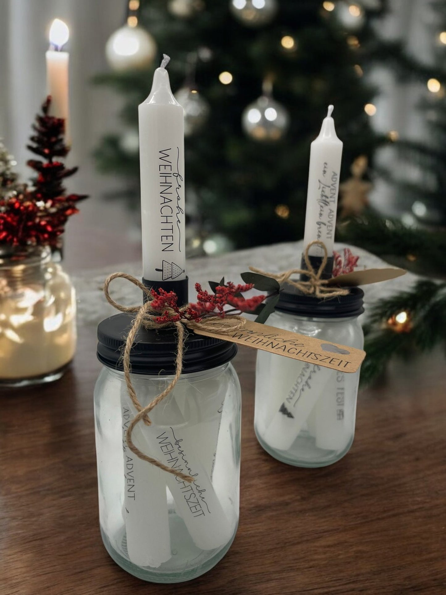 Weihnachtskerzen im Glas