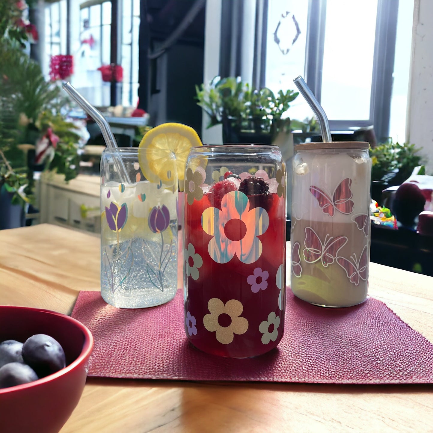 Tired Moms Club Trinkbecher aus Glas mit Bambusdeckel